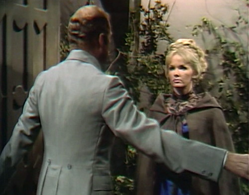 730 dark shadows edward laura door