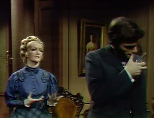 745 dark shadows beth quentin lips