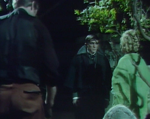 756 dark shadows barnabas laura grave