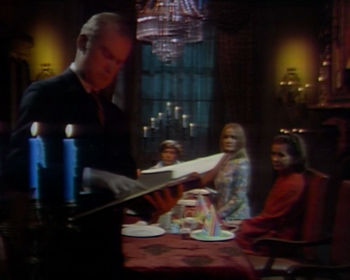 767 dark shadows roger avant garde script