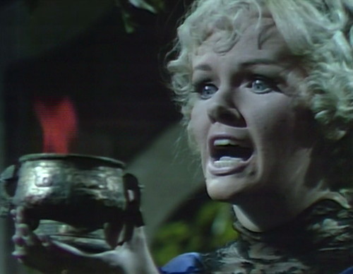 778 dark shadows laura urn