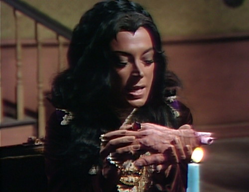 778 dark shadows magda hand