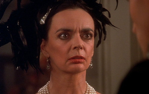 1991 dark shadows julia face