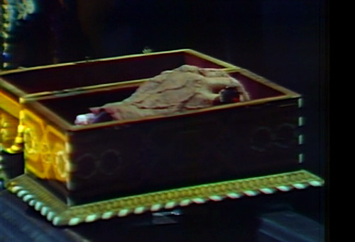 783 dark shadows petofi hand