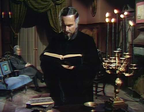 789 dark shadows trask evan candles