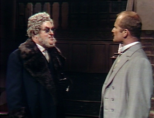 794 dark shadows petofi edward foyer