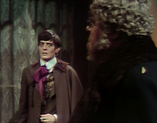 800 dark shadows aristede petofi look