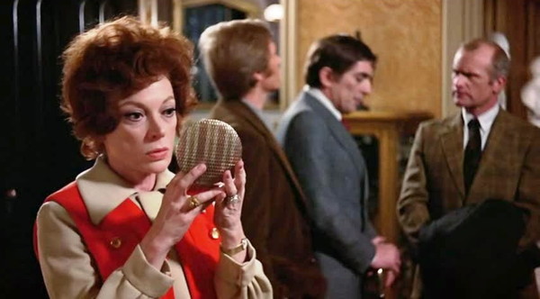 818 hods julia house of dark shadows mirror