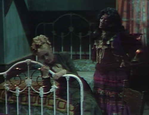 825 dark shadows beth magda poison