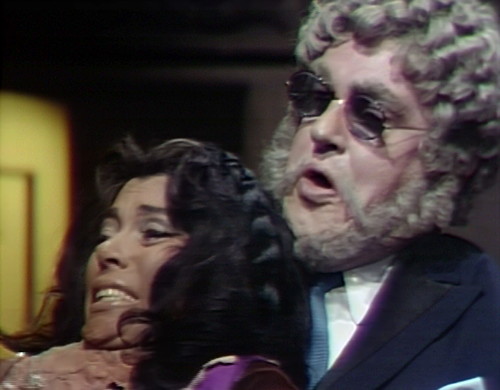 831 dark shadows magda petofi strangling