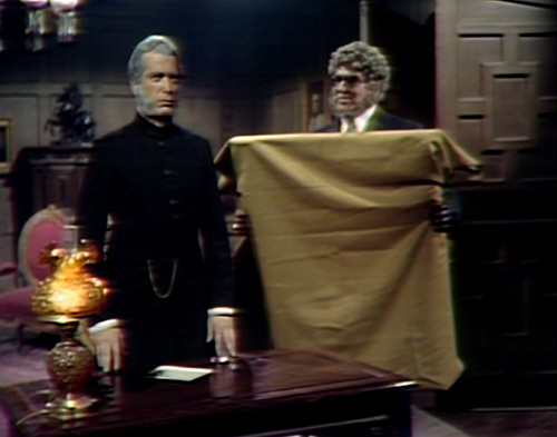 831 dark shadows trask petofi visit