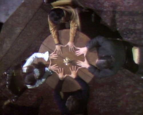 834 dead of night seance