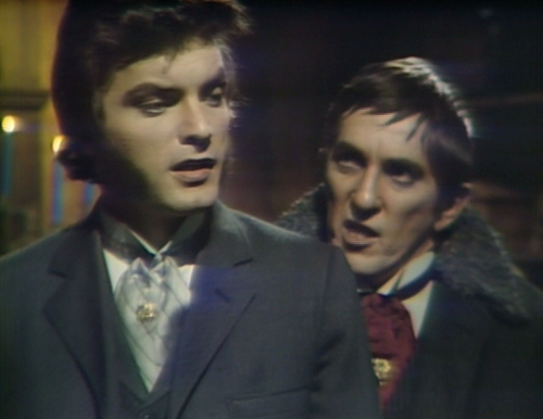 845 dark shadows quentin barnabas how can i