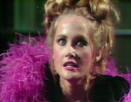 860 dark shadows pansy eyes