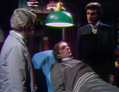 868 dark shadows barnabas quentin hospital