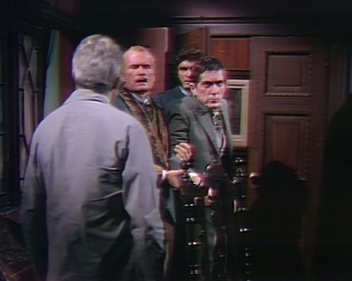 868 dark shadows edward barnabas frog march