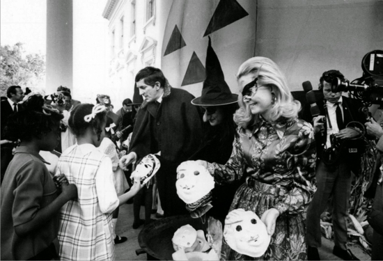 873 dark shadows barnabas white masks