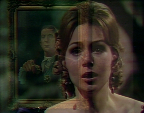 874 dark shadows kitty portrait