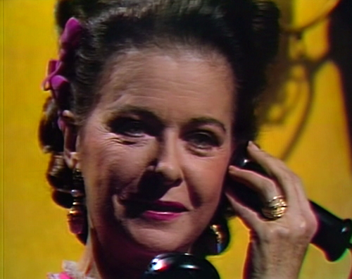 884 dark shadows judith phone