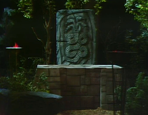 886 dark shadows leviathan altar