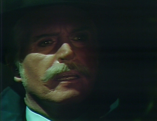 888 dark shadows paul flashlight