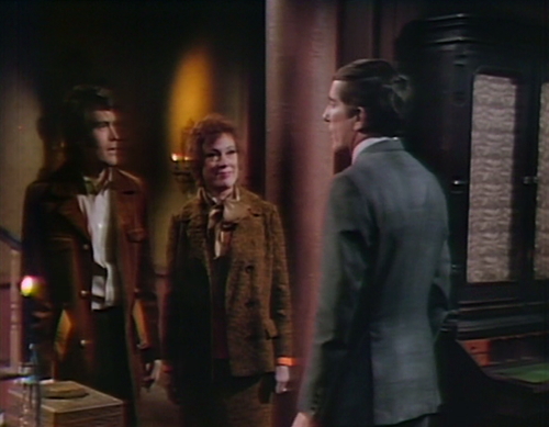 889 dark shadows chris julia barnabas help