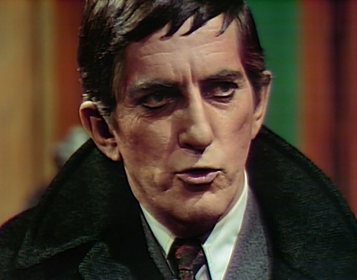 894 dark shadows barnabas expect