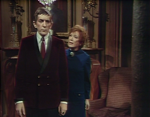 900 dark shadows barnabas julia stiff