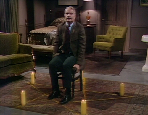 900 dark shadows paul pentagram