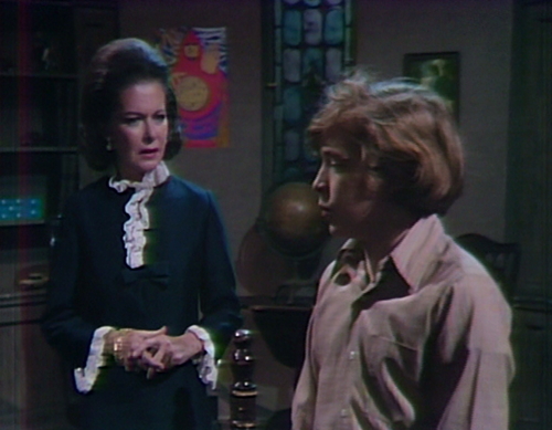 902 dark shadows liz david chill