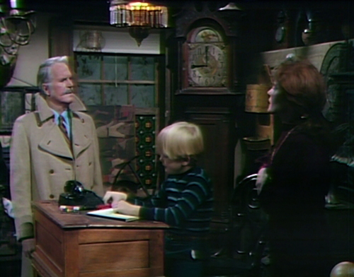 906 dark shadows paul alexander megan door