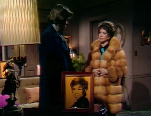 910 dark shadows quentin amanda photos