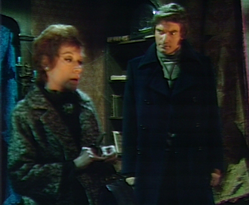 911 dark shadows julia quentin possible