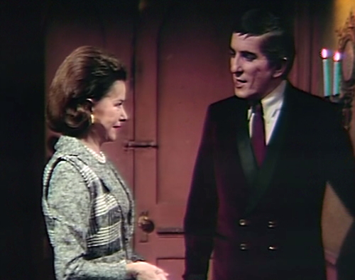 911 dark shadows liz barnabas pleased