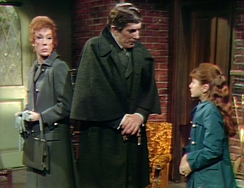 912 dark shadows julia barnabas amy audience