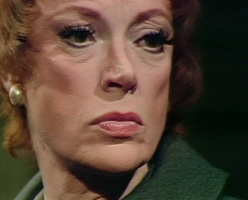 912 dark shadows julia get some