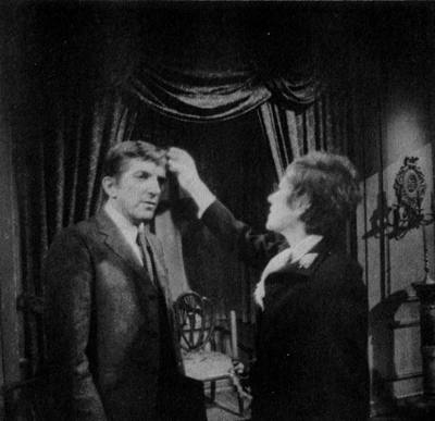 36 922 jonathan frid grayson hall hair