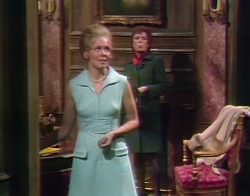 924-dark-shadows-angelique-julia-peculiar