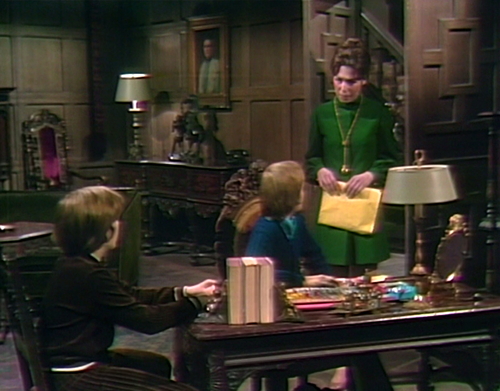 925-dark-shadows-david-michael-maggie-interrupt