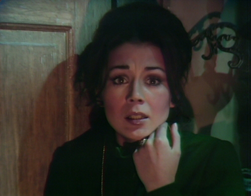 926-dark-shadows-maggie-asleep