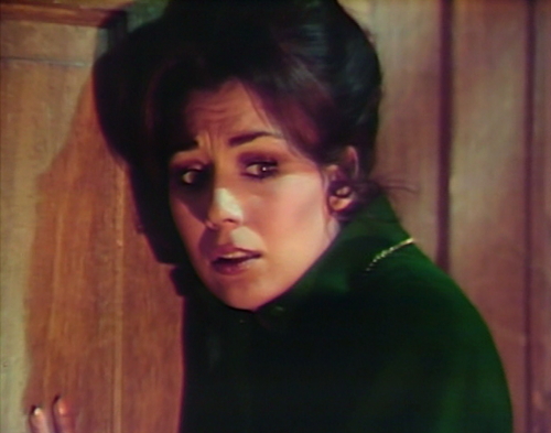 927-dark-shadows-maggie-concerned