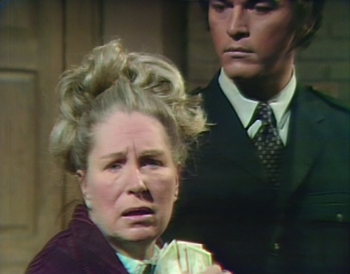 928-dark-shadows-hutchins-philip-whiskey