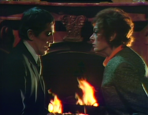 938-dark-shadows-barnabas-julia-fire