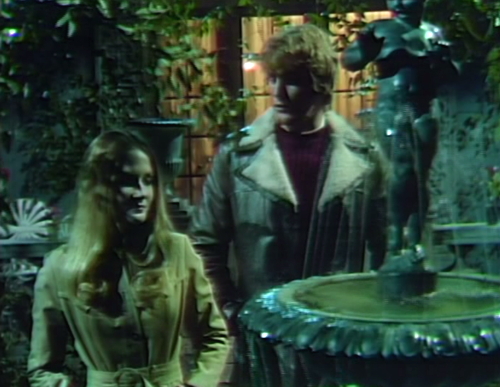 939-dark-shadows-carolyn-jeb-meetcute