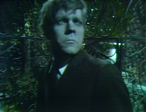 939-dark-shadows-davenport-zombie-moon