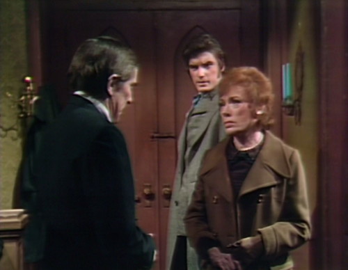 940-dark-shadows-barnabas-quentin-julia-succeed