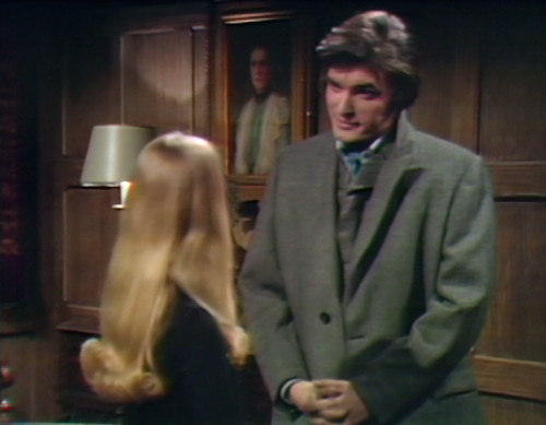 940-dark-shadows-carolyn-quentin-related