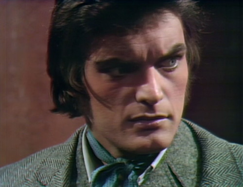 940-dark-shadows-quentin-ascot