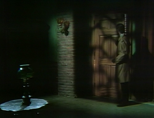 949-dark-shadows-guthrie-incredible