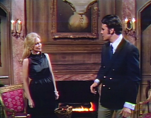 954-dark-shadows-angelique-sky-looking